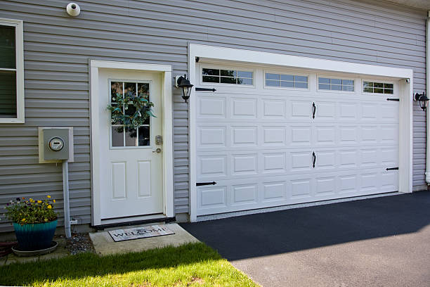 24/7 Emergency Garage Door Installation experts in Baden, MD